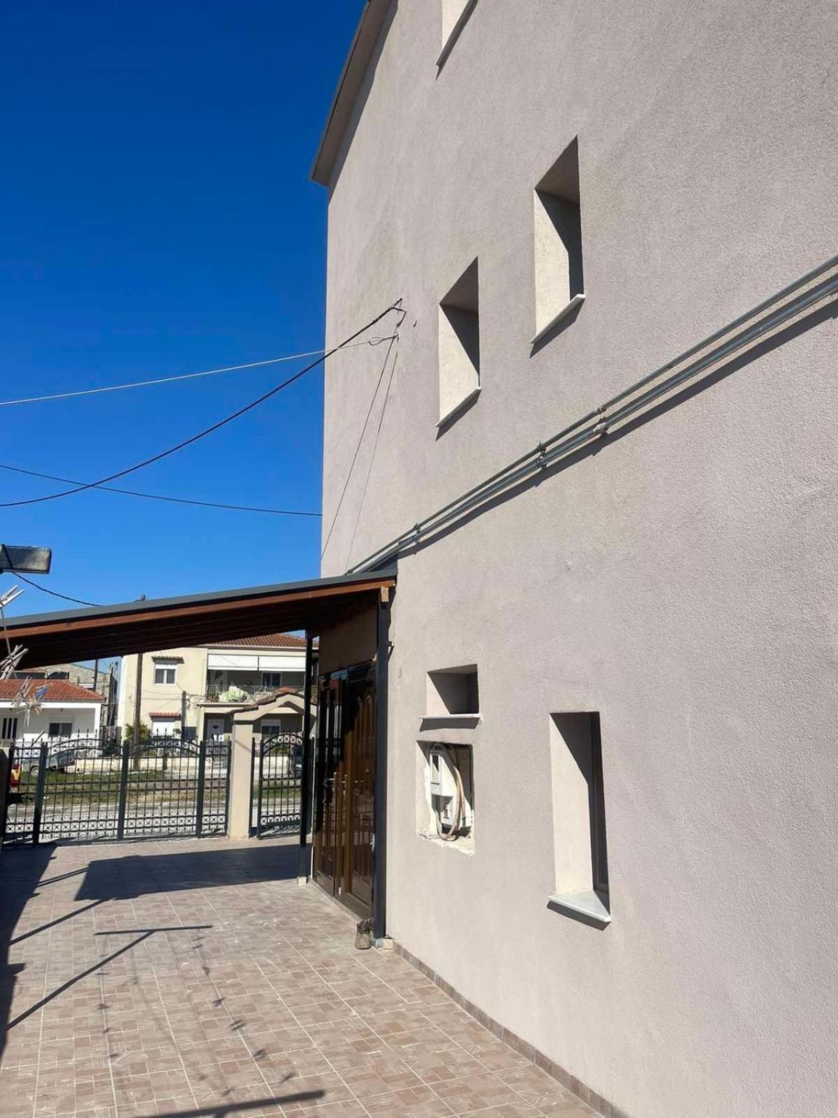 Bright Apartment, Spacious Near The Center Tríkala Buitenkant foto