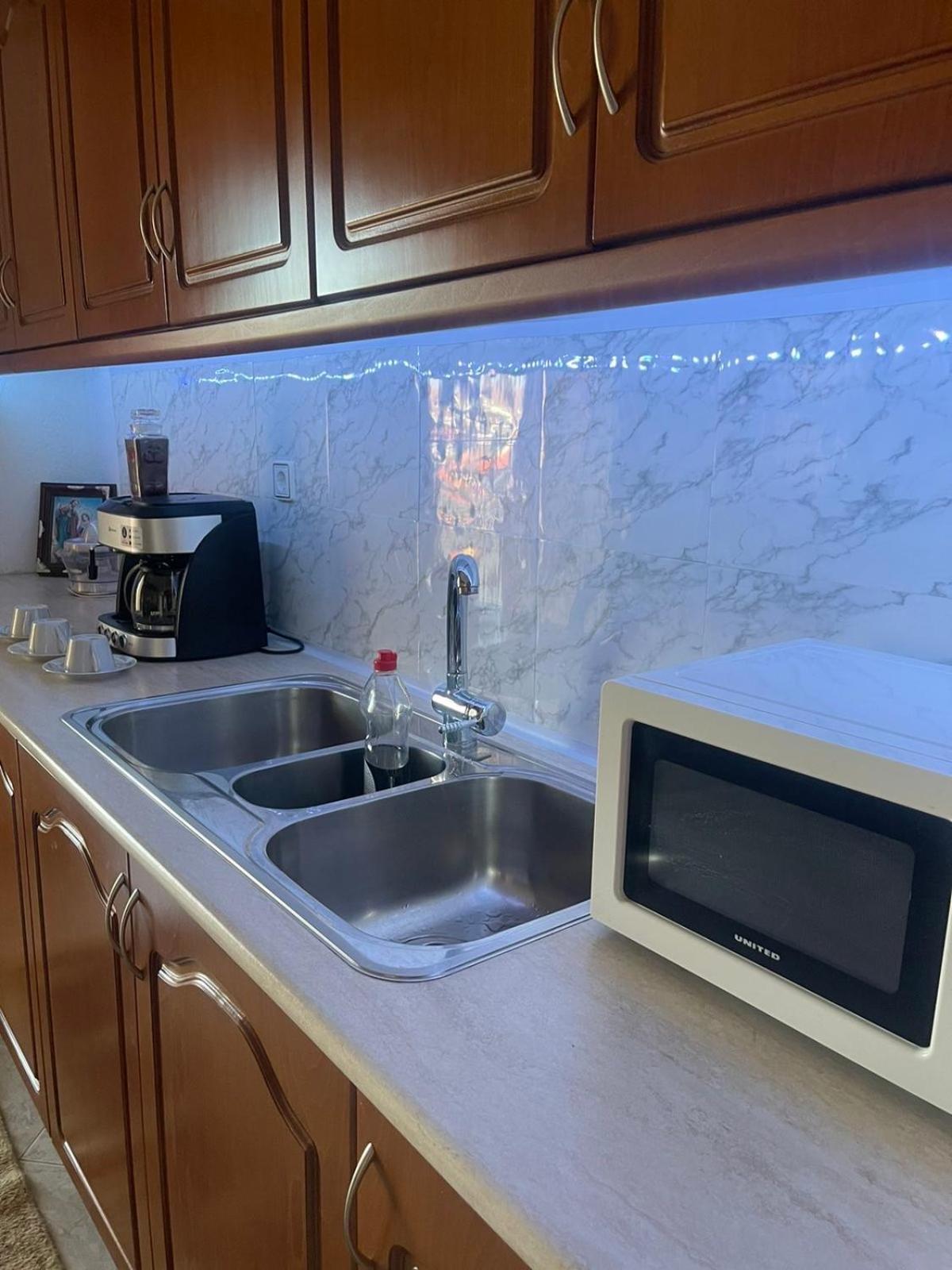 Bright Apartment, Spacious Near The Center Tríkala Buitenkant foto